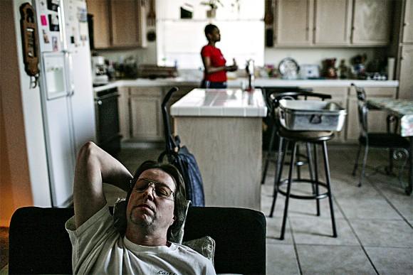 Butch Youshaw, an unemployed card dealer, with his girlfriend in Henderson, Nev., in 2008. (AP Photo/Jae C. Hong)