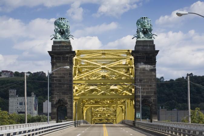 Entrance to the 16th Street Bridge, an arch bridge that spans the Allegheny River. (Phil Scalia/TravelPittsburgh)