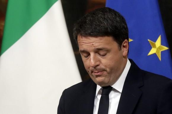 Italian Premier Matteo Renzi speaks during a press conference at the premier's office Chigi Palace in Rome, on Dec. 5, 2016. (AP Photo/Gregorio Borgia)