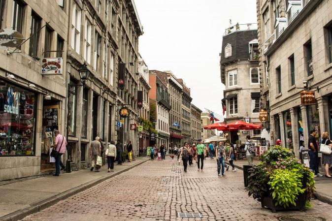 A shopping street in Old Montreal. (Orlando G. Cerocchi)