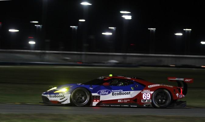Andy Priaulx in the #69 Ford GT leads another 1–2–3 sweep in GTLM in Roar night practice. (Chris Jasurek/Epoch Times)