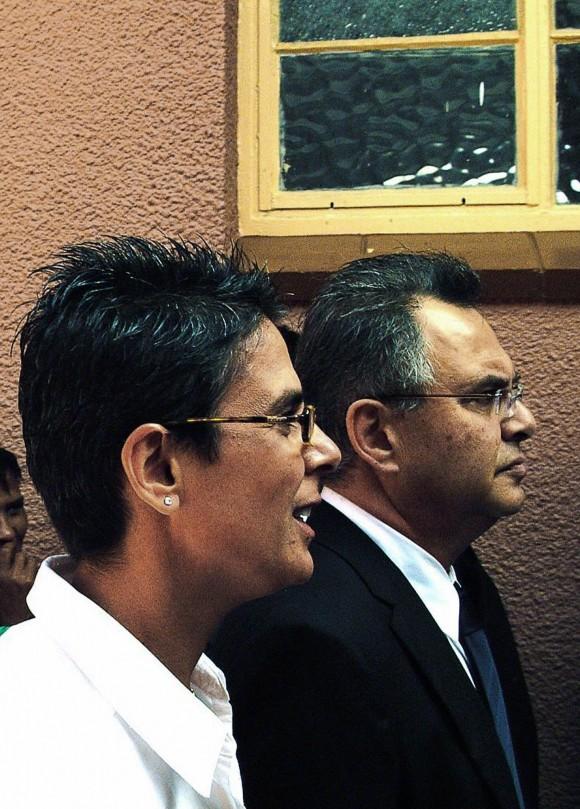 Windhoek, NAMIBIA: US businesman Jacob "Kobi" Alexander (R) and his wife Hana (L) at Windhoek magistrate's court for the extradition cause against him on April 25 2007. (BRIGITTE WEIDLICH/AFP/Getty Images)