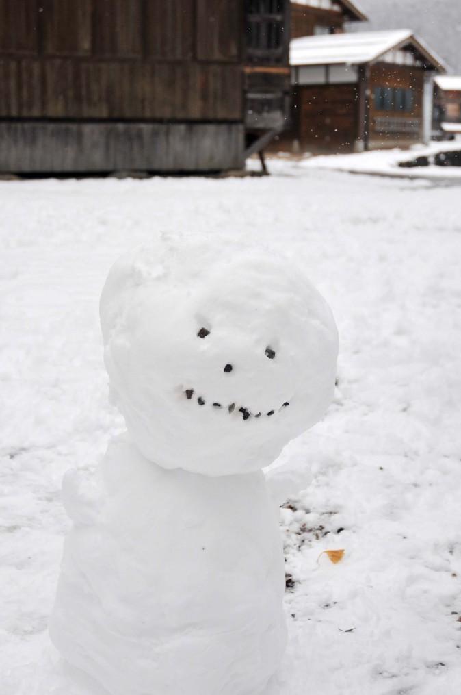 Figure 15 Our snowman says hello. (Sun Mingguo/Epoch Times)