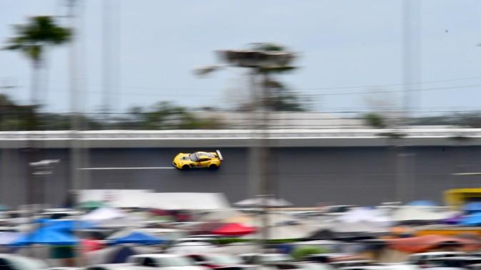 The #4 Corvette Racing C7.R runs high and hard on the banking. (Bill Kent/Epoch Times)