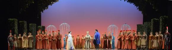 A scene from the Canadian Opera Company's production of The Magic Flute, 2017. (Chris Hutcheson)