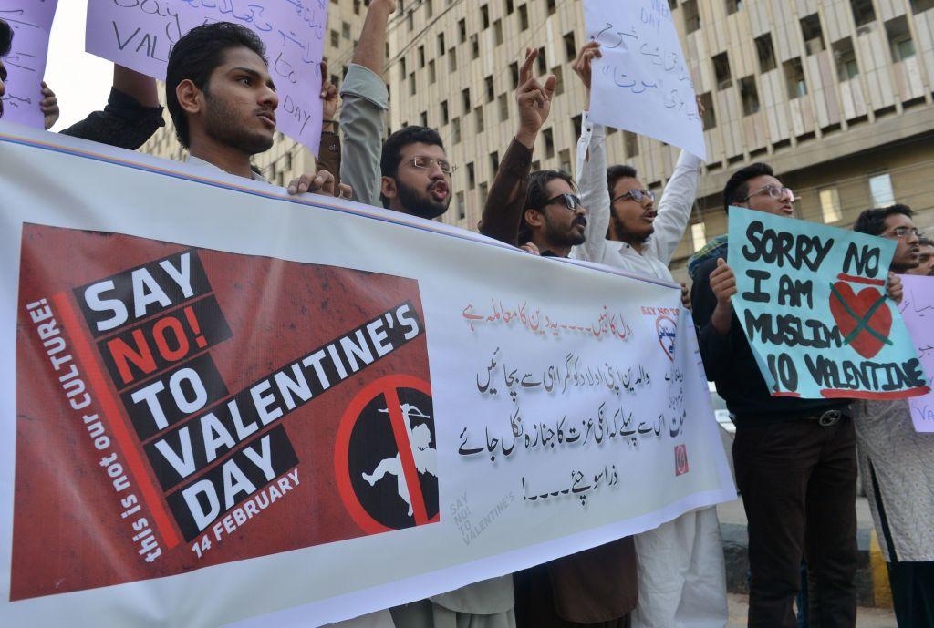Pakistani men protest against Valentine's Day celebrations in Karachi on Feb. 12, 2017. (RIZWAN TABASSUM/AFP/Getty Images)