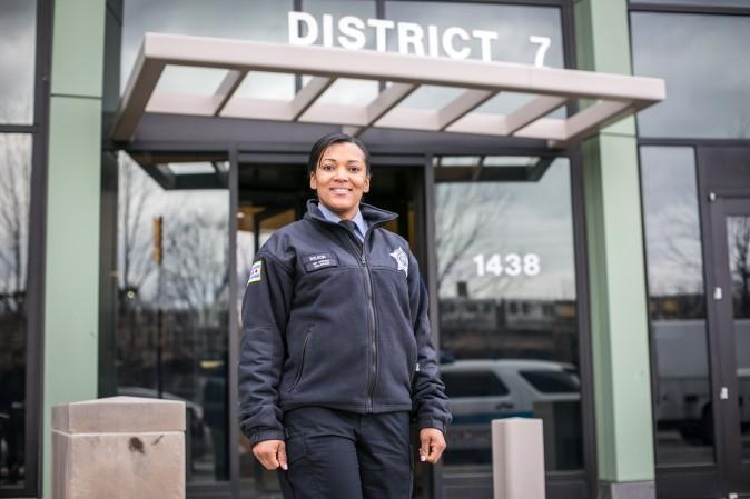Officer Janice Wilson in front of the District 7 Chicago police station in Englewood on Feb. 1, 2017. (Benjamin Chasteen/Epoch Times)