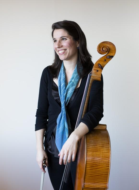 MCP cellist Andrea Casarrubios. (Samira Bouaou/Epoch Times)