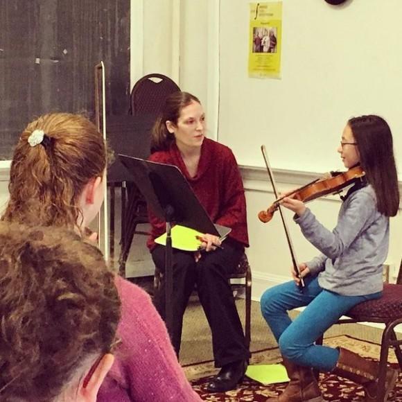 Cassia Harvey teaching at the Annapolis Young Artists Program in Annapolis, Md., in March of 2016. (Natalie Spehar)