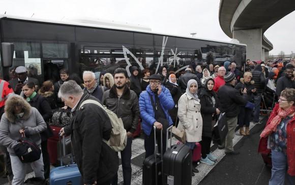 Passengers wait at Orly airport southern terminal after a shooting incident near Paris, France, on March 18, 2017. (REUTERS/Benoit Tessier)