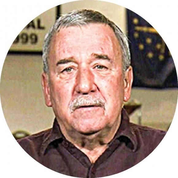 Chuck Jones, president,<br/>United Steelworkers Local 1999.