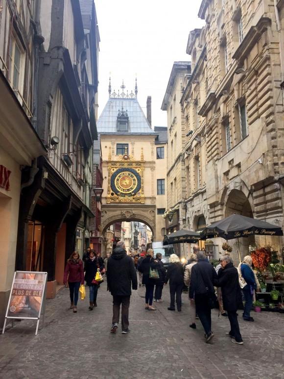 A shopping street in Rouen. (Janna Graber)
