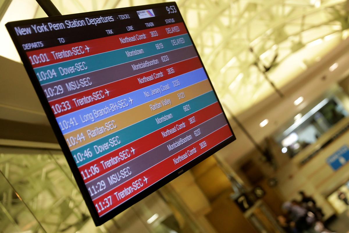 A sign board showing delays is pictured at Pennsylvania Station after an incident in the Manhattan borough of New York on March 24, 2017. (REUTERS/Lucas Jackson)
