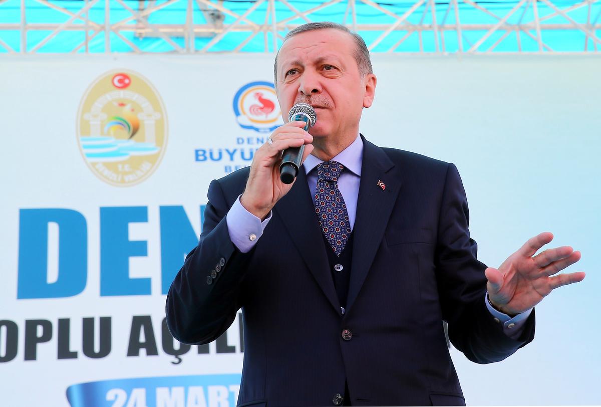 Turkey's President Recep Tayyip Erdogan addresses his supporters in Denizli, Turkey on March 24, 2017.(Kayhan Ozer/Presidential Press Service, Pool Photo via AP)