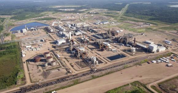 A Nexen oilsands facility near Fort McMurray, Canada, is seen in this aerial photograph on July 10, 2012. Nexen was sold to China's CNOOC Ltd. in December 2012. (The Canadian Press/Jeff McIntosh)