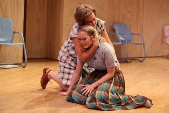 Flo (Michelle Pawk) and her daughter Madge (Ginna Le Vine) in the bittersweet play "Picnic." (Carol Rosegg)