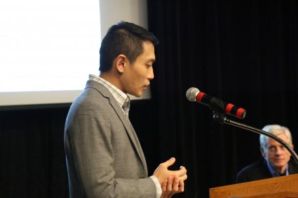 Professor Y.Y. Chen speaks to the audience as the moderator of the panel discussion following the screening of "Human Harvest" at the University of Ottawa on April 6, 2017. (Jonathan Ren/Epoch Times)