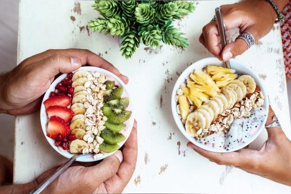 Vegans can get omega-3s through supplementation, or by sprinkling chia or flax seeds over their smoothie bowls. (Alena Ozerova/Shutterstock)