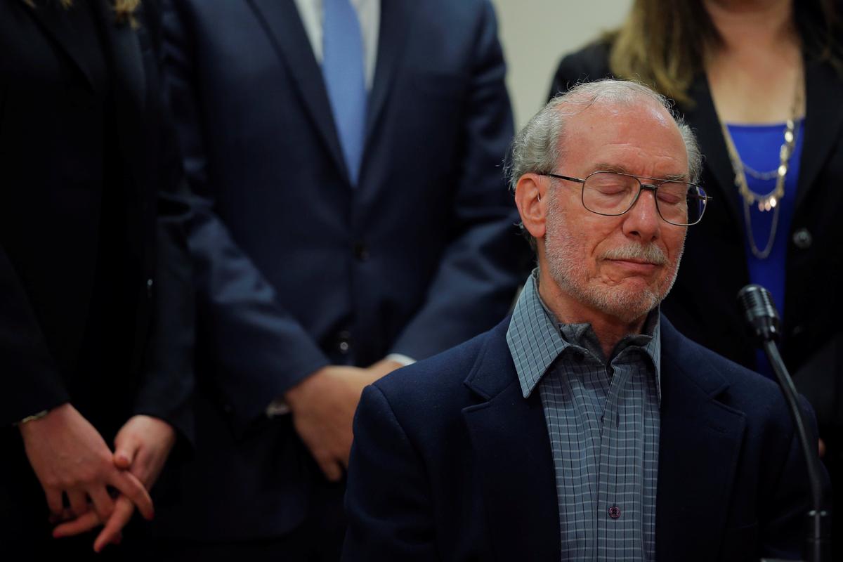 Stanley Patz, father of 1979 murder victim 6-year-old Etan Patz, at Manhattan State Supreme Court following the sentencing of Pedro Hernandez, in New York City on April 18, 2017. (REUTERS/Lucas Jackson)