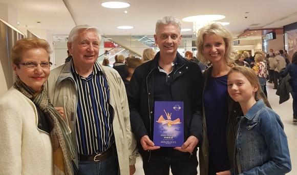 André, Christophe, and Sylvie Courges, came to see Shen Yun on Saturday, April 22, 2017, at the Palais des Congrès. (The Epoch Times)