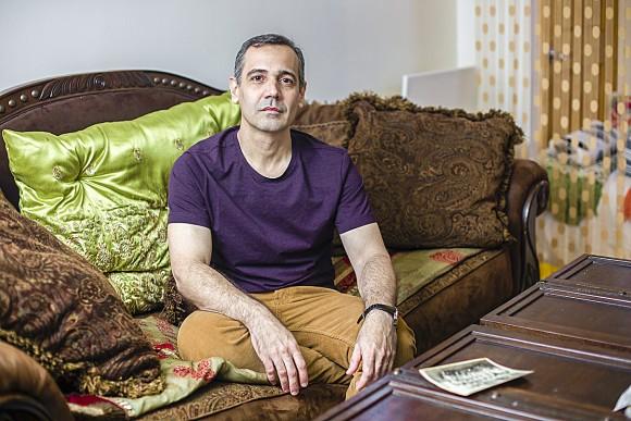 Jesús de León at his home in New York on March 16. De León defected from Cuba in 2004 and moved to the United States in 2012 after winning a green card in the lottery. (Samira Bouaou/The Epoch Times)
