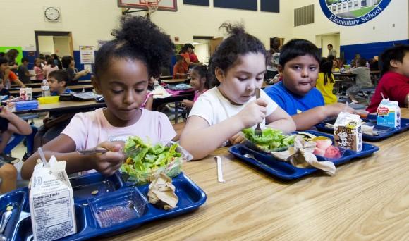 School lunch staff and students at the Yorkshire Elementary School in Manassas, Va., on Sept. 7, 2012. (Lance Cheung/U.S. Department of Agriculture)