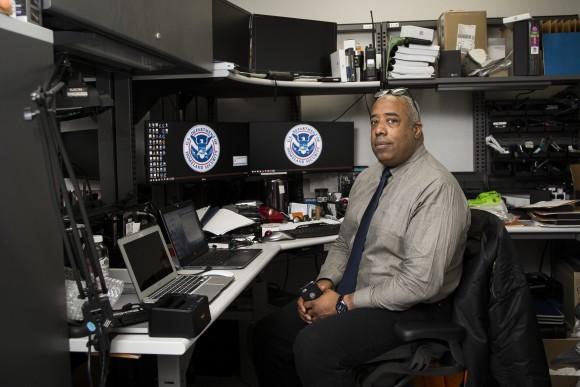 Military veteran Kevin Tillman at his desk at ICE Homeland Security Investigations in New York on April 26, 2017. (Samira Bouaou/The Epoch Times)