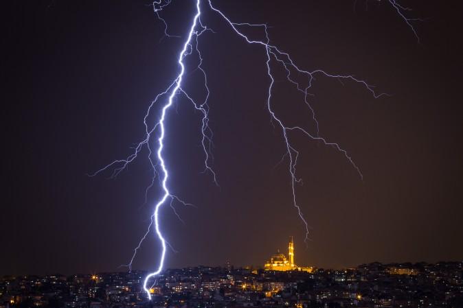 Lightning strikes over the Istanbul skyline during a thunderstorm on May 7, 2017. (Chris McGrath/Getty Images)