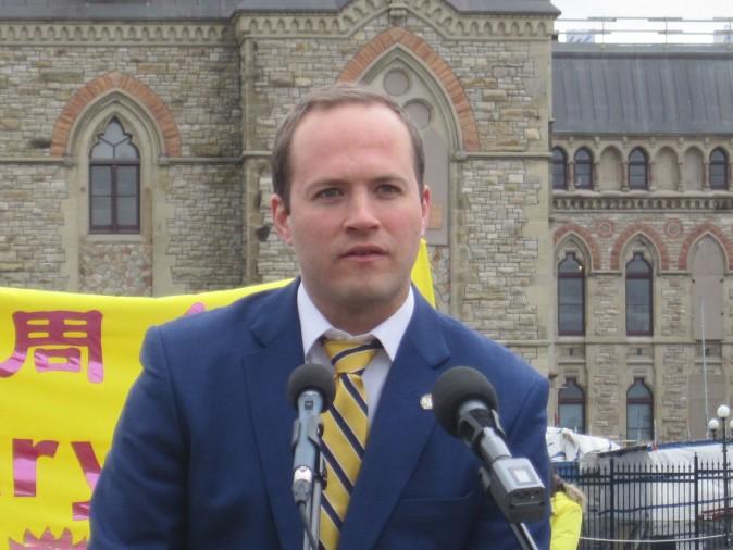 Liberal MP Nathaniel Erskine-Smith speaks at a celebration on Parliament Hill marking the 25th anniversary of Falun Gong, May 9, 2017. (Evan Ning/Epoch Times)