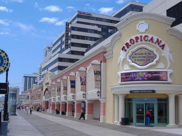 The Tropicana Casino & Resort, one of the many casinos in Atlantic City. (DrVenkman/English Wikipedia)