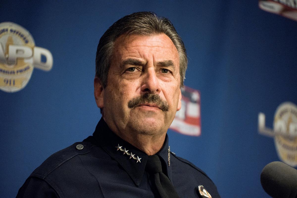 Los Angeles Police Department Chief Charlie Beck speaks to the media in Los Angeles, Calif., on Dec. 29, 2014. (REUTERS/Jonathan Alcorn)