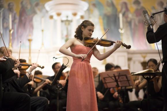 Violinist Clara Neubauer, the daughter of Paul Neubauer of the Chamber Music Society of Lincoln Center and Kerry McDermott of the NY Philharmonic, is a Pre-College student of Li Lin at The Juilliard School. (James Eden)