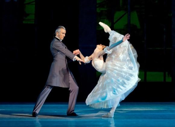 Vladyslav Ivashchenko as Alexandre's father and Anastasia Shevkenko as Marie. (Opera and Ballet Theatre of Ukraine)