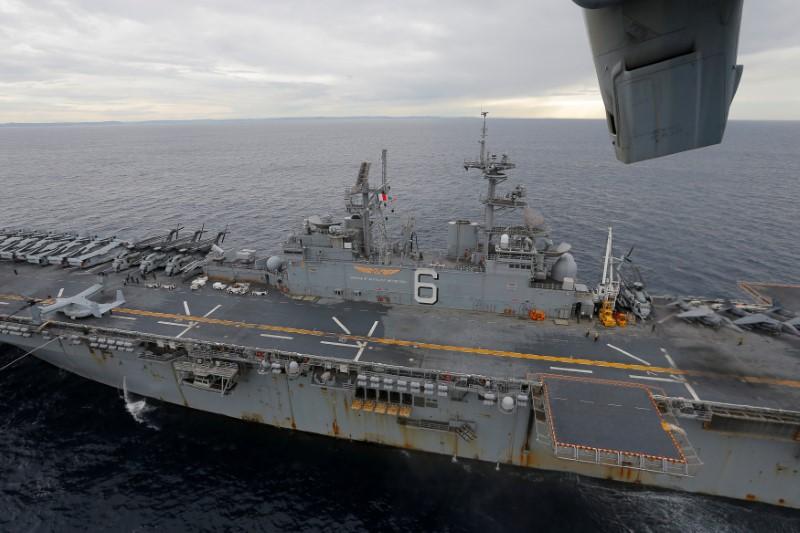 The USS Bonhomme Richard amphibious assault ship sails in the Pacific Ocean off the coast of Sydney, Australia, after a ceremony on board the ship marking the start of Talisman Saber 2017, a biennial joint military exercise between the United States and Australia, June 29, 2017. (REUTERS/Jason Reed)