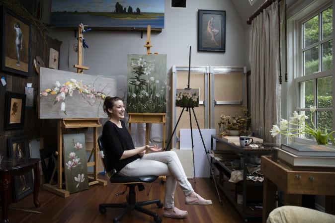 Katie G. Whipple in her studio in Southampton on June 23, 2017. (Samira Bouaou/The Epoch Times)