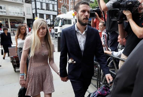 The parents of critically ill baby Charlie Gard, Connie Yates and Chris Gard arrive at the High Court in London, Britain, July 13, 2017. (Peter Nicholls/Reuters)