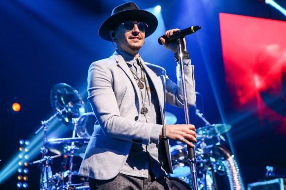 Chester Bennington of Linkin Park performs on stage at the iHeartRadio Album Release Party presented by State Farm at the iHeartRadio Theater Los Angeles on May 22, 2017 in Burbank, California. (Photo by Rich Fury/Getty Images for iHeartMedia)