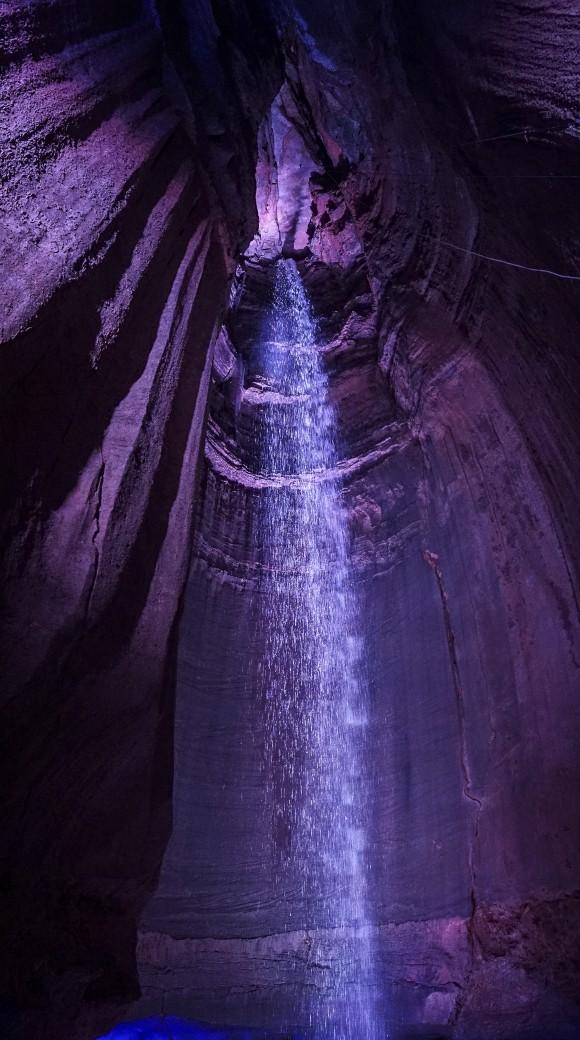 Ruby Falls is the largest and deepest underground waterfall open to the public in America. (Crystal Shi/The Epoch Times)