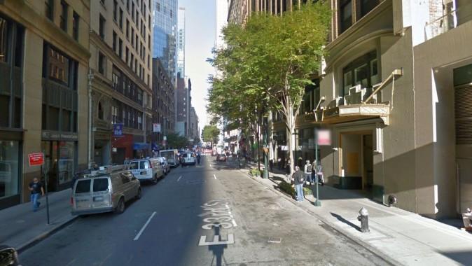 Thirty-third Street between Madison and Park in New York City (Google Street View)