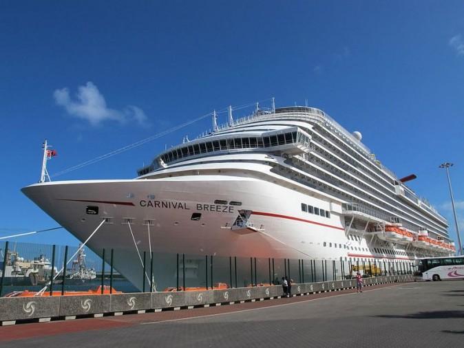 A 3-year-old girl was airlifted to a nearby hospital after she fell from a Carnival cruise ship's balcony. ( <a href="http://www.flickr.com/people/31195974@N05">JUAN RAMON RODRIGUEZ SOSA/Flickr</a> )