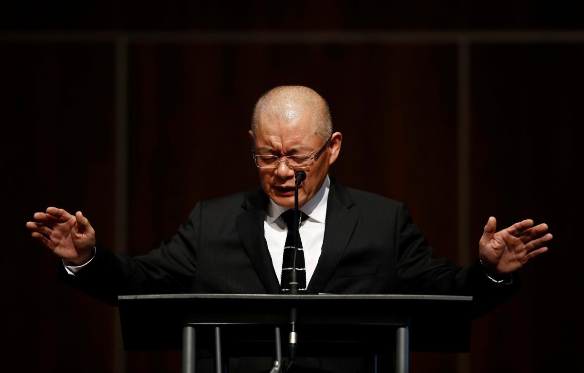 Pastor Hyeon Soo Lim, who returned to Canada from North Korea after the DPRK released Lim on August 9, after being held for 31 months, offers benediction at the Light Presbyterian Church in Mississauga, Ontario, Canada on August 13, 2017. (REUTERS/Mark Blinch)