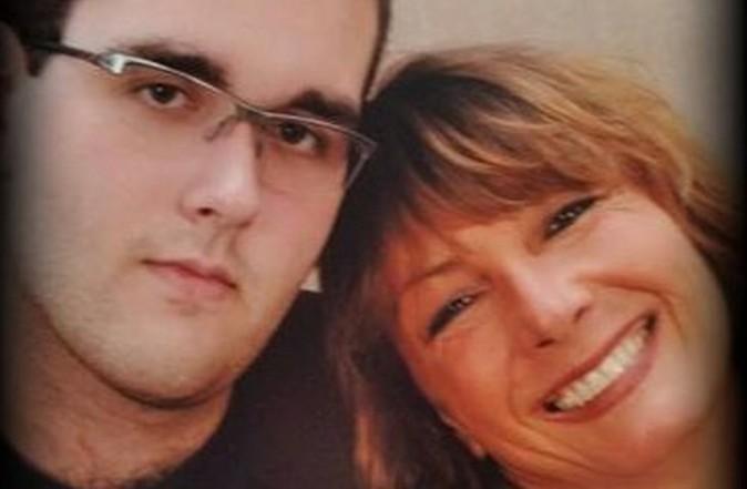 James Fields and his mother Samantha Bloom (Facebook)