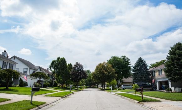 A neighborhood street near where Marsha lives in the northwest part of Columbus, Ohio, on July 28. (Benjamin Chasteen/The Epoch Times)