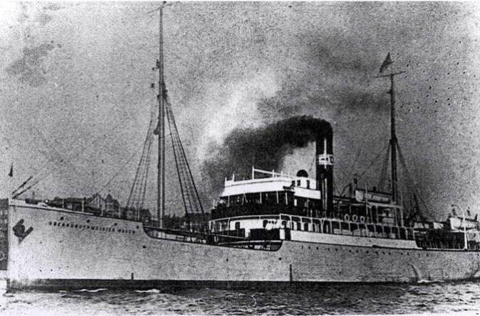 The "Oberburgermeister Haken," one of the small passenger ships that were used on routes that connected the harbors of the Baltic Sea, and which were used as "Philosopher's Ships" in this undated file photo. (Public Domain)