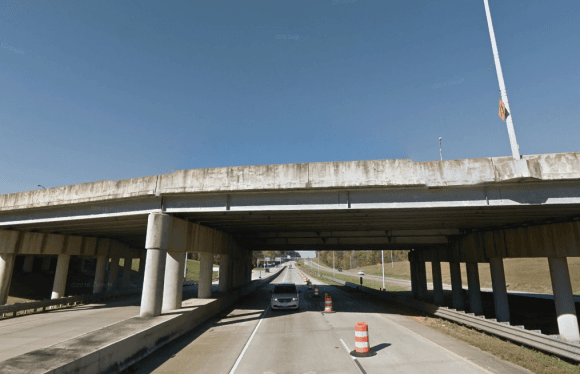 Highway overpass near Exit 47 on I-20 near Minden, La. (Google Maps)