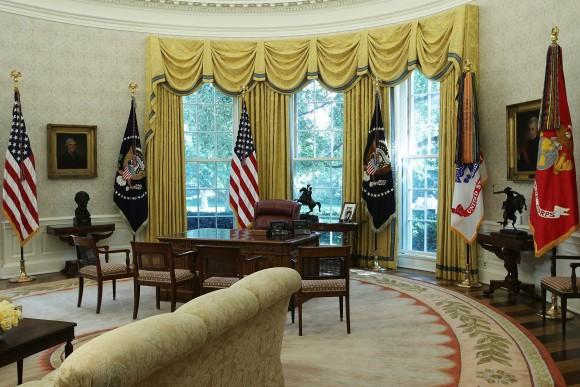The Oval Office of the White House after renovations, including new wallpaper which was picked by President Donald Trump himself, on Aug. 22, 2017. (Alex Wong/Getty Images)