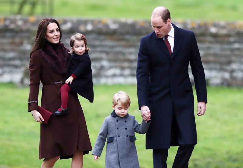 Prince William, the Duke of Cambridge (R), his wife Catherine, The Duchess of Cambridge (L), Prince George (2nd R) and Princess Charlotte arrive to attend the morning Christmas Day service at St Mark's Church in Englefield, near Bucklebury in southern England, Britain on Dec. 25, 2016. (REUTERS/Andrew Matthews/Pool)
