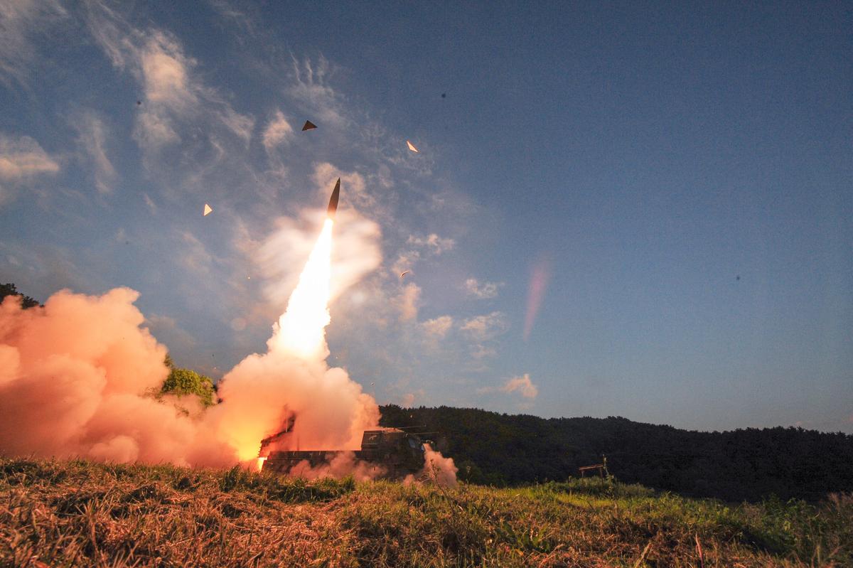 South Korean troops fire Hyunmoo Missile into the waters of the East Sea at a military exercise in South Korea September 4, 2017. (Defense Ministry/Yonhap/via REUTERS)