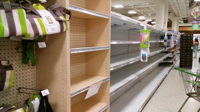 Empty shelves at a Publix supermarket in Pembroke Pines, Fla., on Sept. 5, 2017. (The Epoch Times)