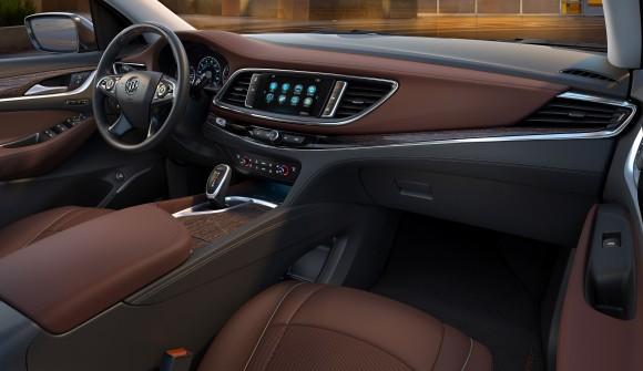 2018 Buick Enclave Avenir interior (Buick Canada)